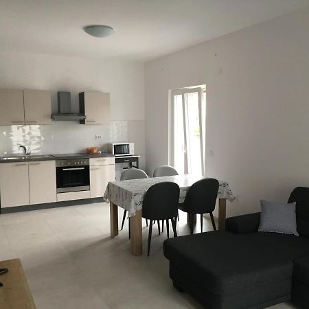 Apartment Urem Biograd Na Moru Extérieur photo