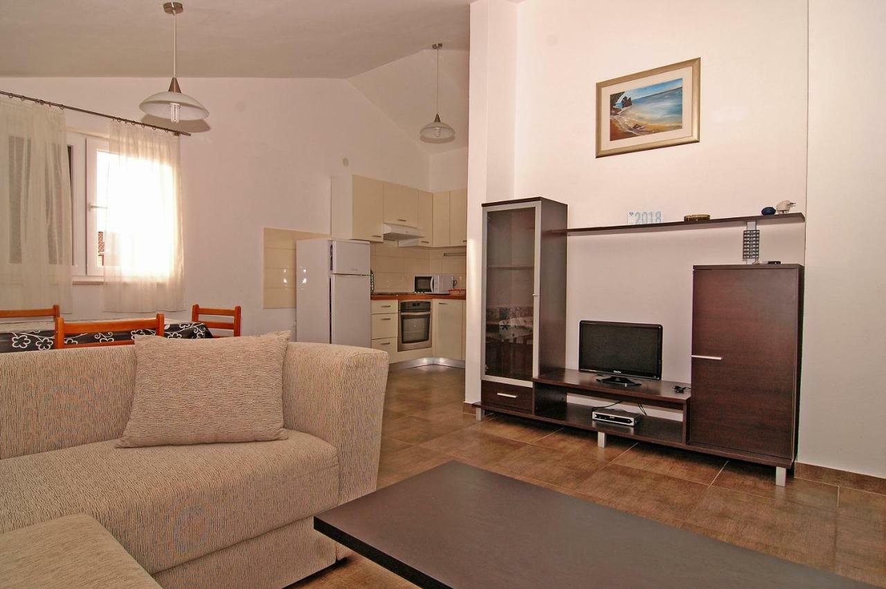 Apartment Urem Biograd Na Moru Extérieur photo