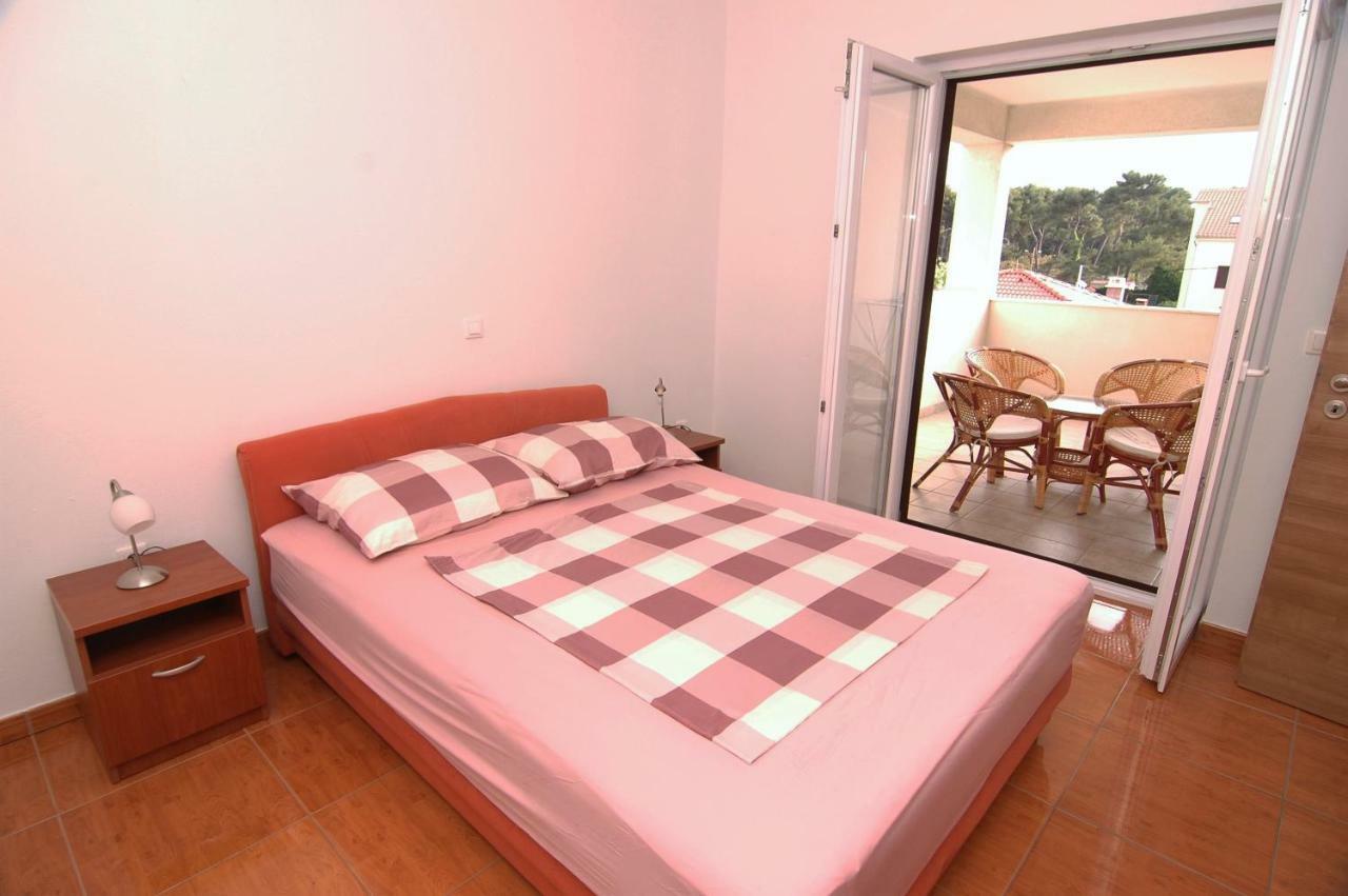 Apartment Urem Biograd Na Moru Extérieur photo